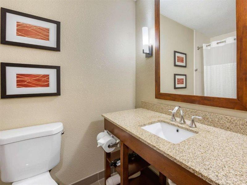 Comfort Inn Splash Harbor Bellville Zewnętrze zdjęcie
