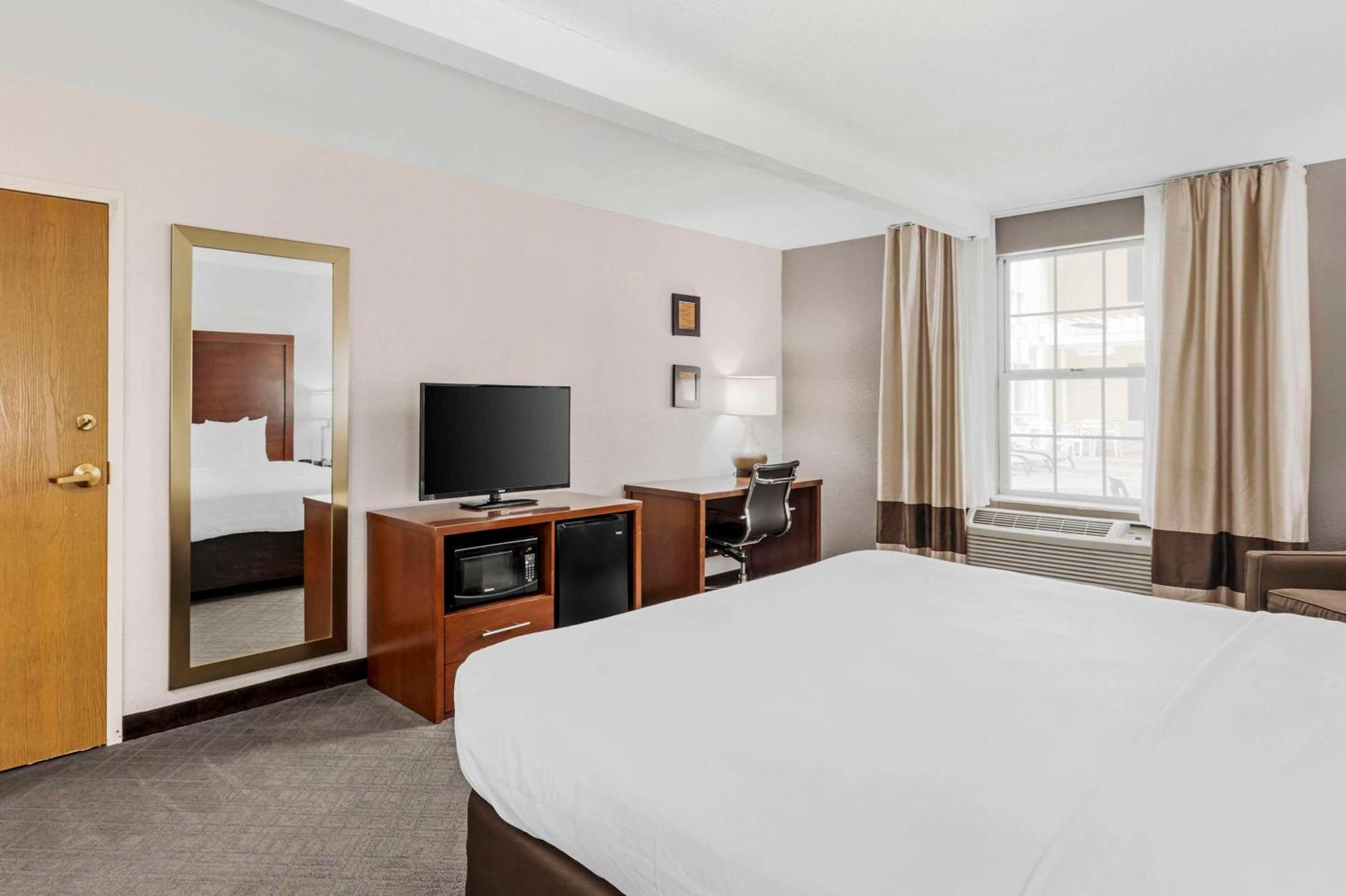 Comfort Inn Splash Harbor Bellville Zewnętrze zdjęcie