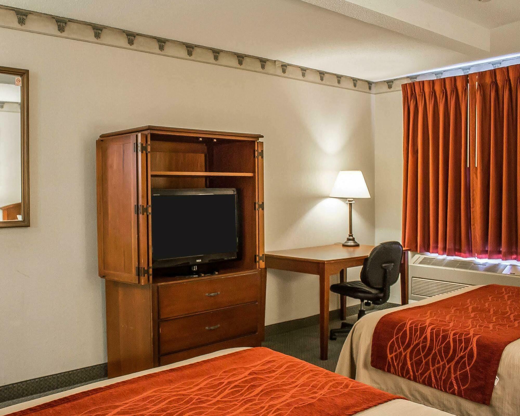 Comfort Inn Splash Harbor Bellville Zewnętrze zdjęcie